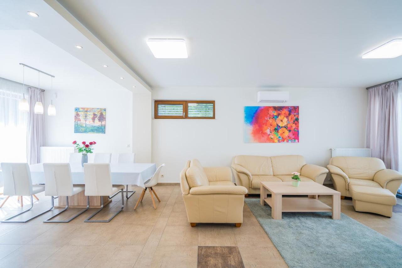 Silver Lodge Сиофок Екстериор снимка