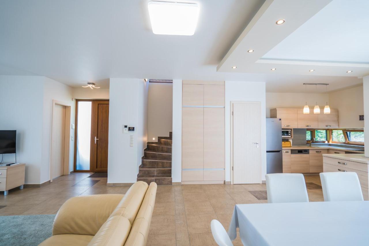 Silver Lodge Сиофок Екстериор снимка