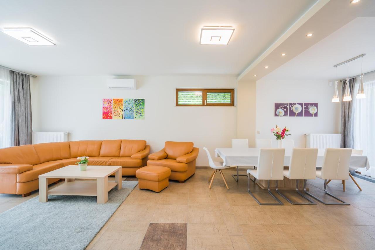 Silver Lodge Сиофок Екстериор снимка