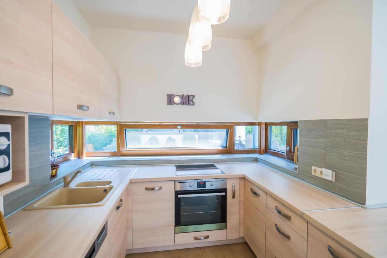 Silver Lodge Сиофок Екстериор снимка